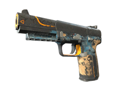StatTrak™ Five-SeveN | Triumvirate (Battle-Scarred)